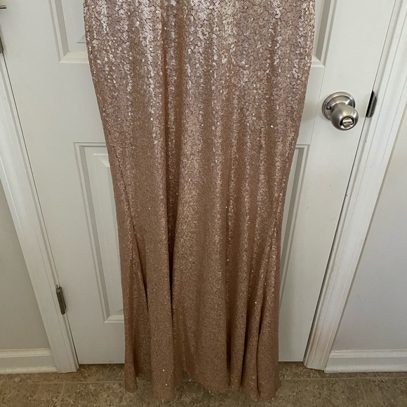 Lulu’s Floor Length Gold Sequin Dress - Picture 4 of 8